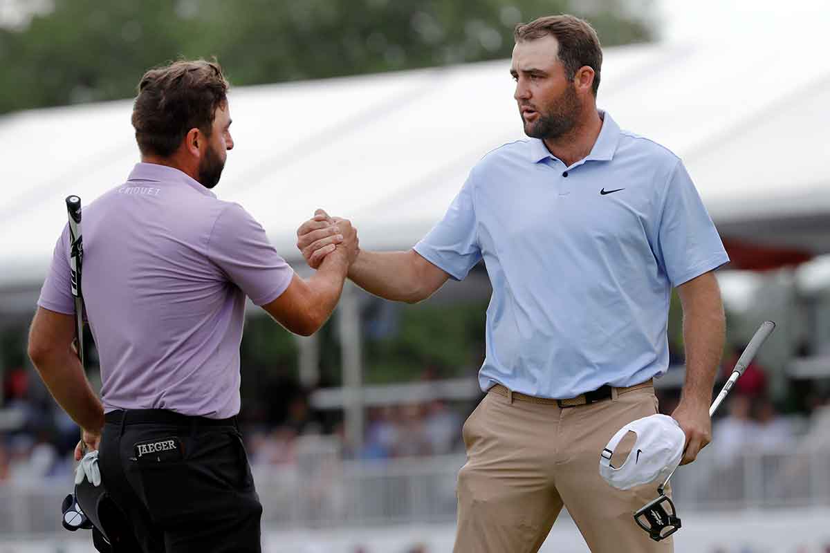 Stephan Jäger (l.), Scottie Scheffler bei der Texas Children's Houston Open 2024 (Foto: picture-alliance)